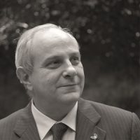 Mario Giro